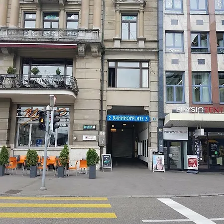 Big At Main Station Apartment *